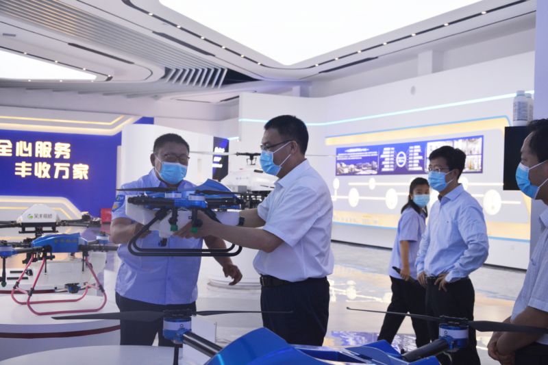 【全豐科技】河南省委常委、統(tǒng) 戰(zhàn)部部長王東偉一行蒞臨安陽全豐調(diào)研指導(dǎo)